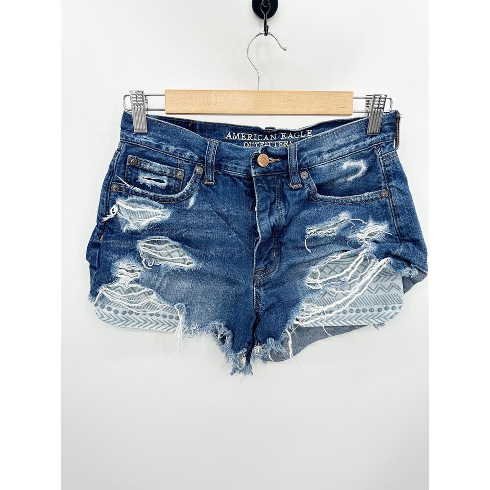 American Eagle Vintage Hi-Rise Festival Blue Distressed Denim Shorts Size 2